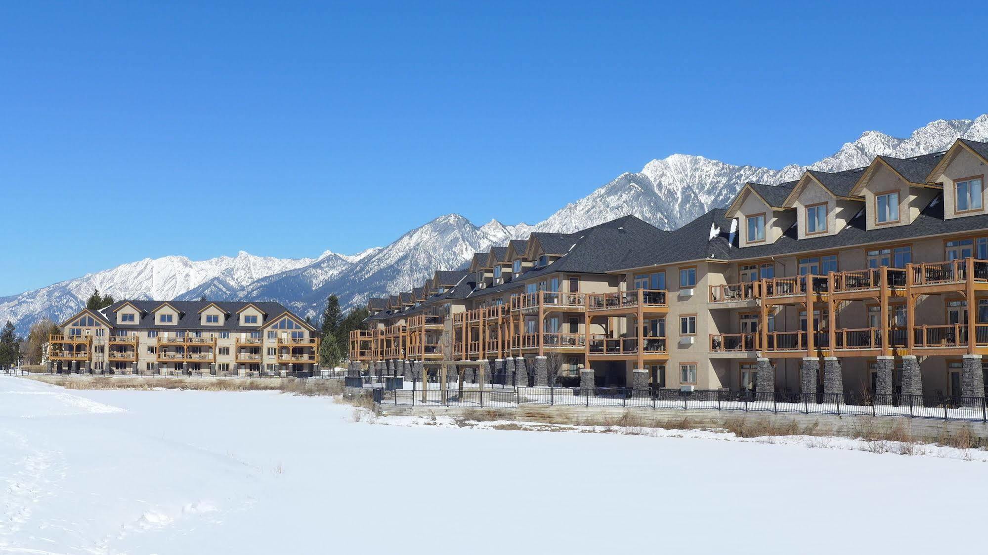 Bighorn Meadows Resort Radium Hot Springs Luaran gambar
