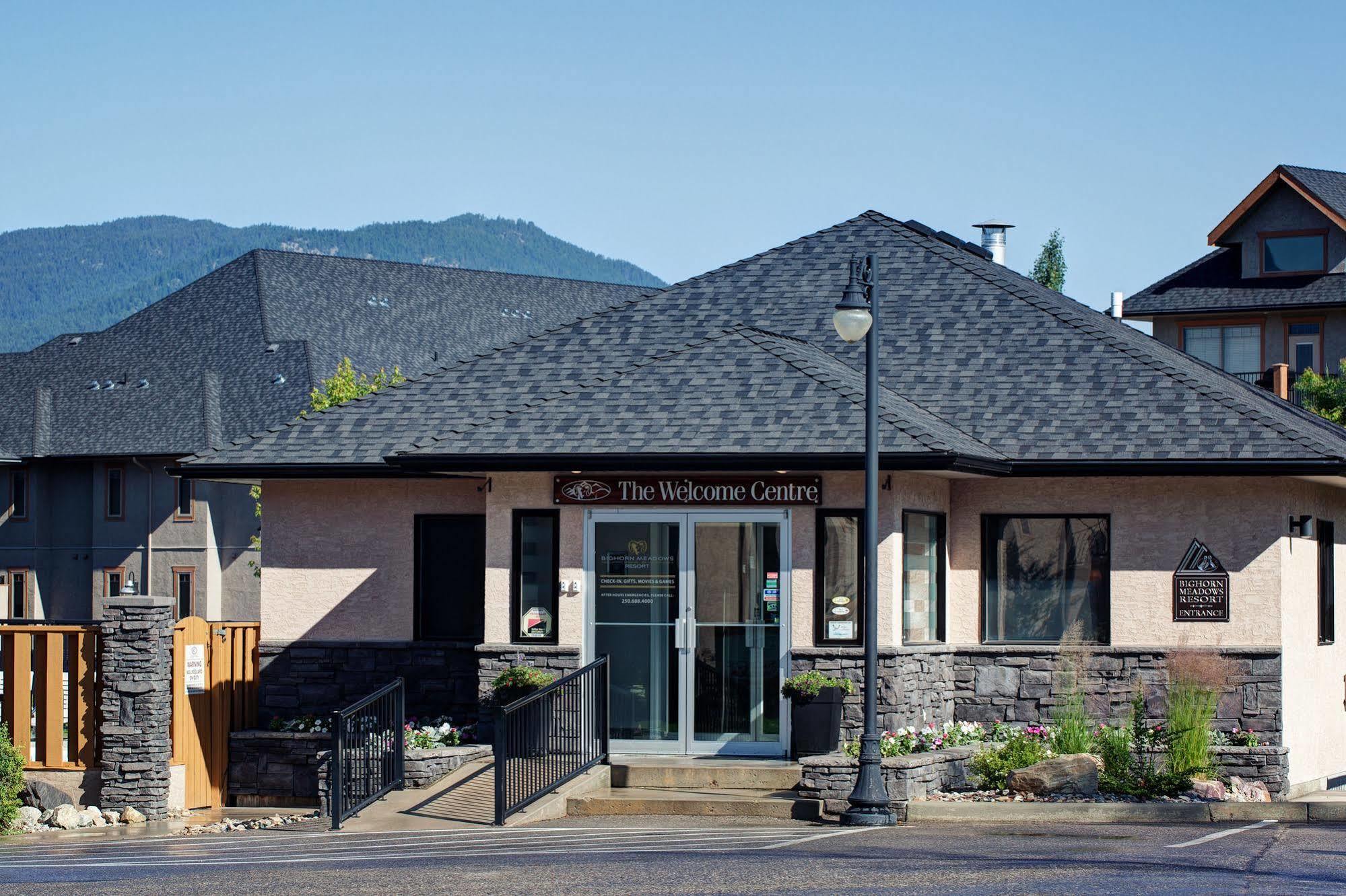 Bighorn Meadows Resort Radium Hot Springs Luaran gambar