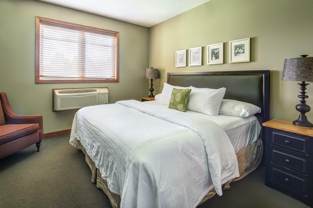 Bighorn Meadows Resort Radium Hot Springs Luaran gambar